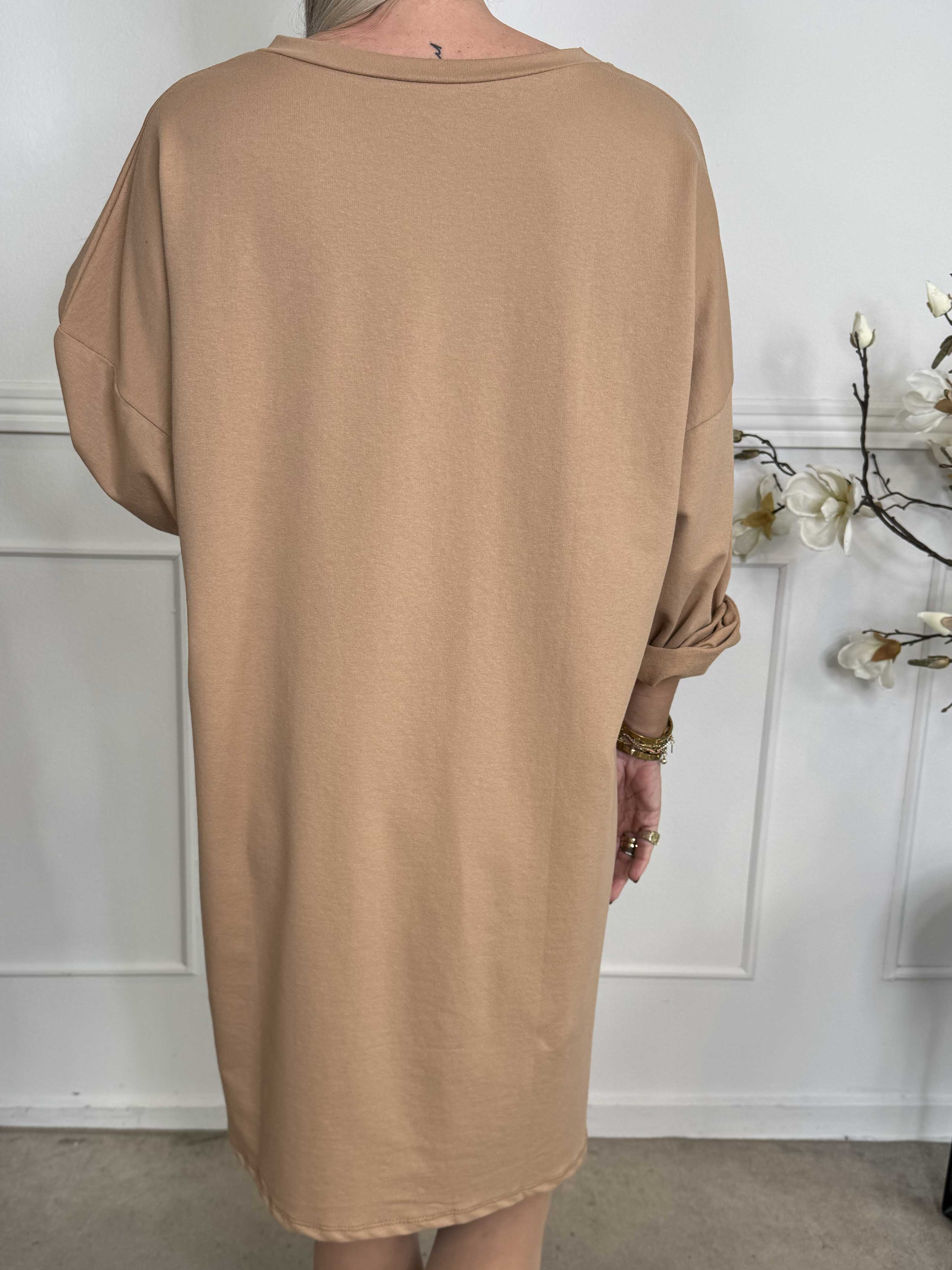 Mickey - Söt joggingklänning med fuskpälskant